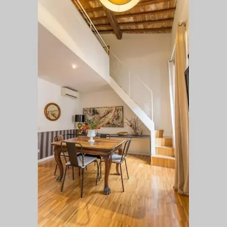 Leo Apt,Steps Away شقة *